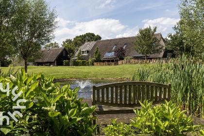 018 Zeer luxe, ruim en authentiek 6 persoons vakantiehuis met grote tuin in Dwingeloo