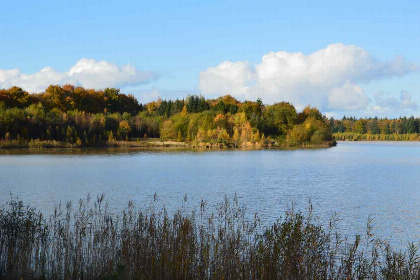 002 Luxe 18 persoonsgroepsaccommodatie met hottub in het landelijke Ellertshaar in Drenthe