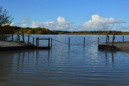 027 Luxe 18 persoonsgroepsaccommodatie met hottub in het landelijke Ellertshaar in Drenthe