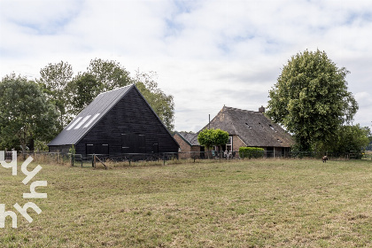 008 12 persoonsaccommodatie, ook knus voor 2 tot 4 personen, mooi gelegen in Echten, Drenthe