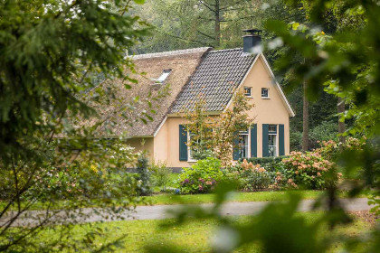 019 Sfeervolle 6 2 persoons vakantieboerderij met een bedstee op een vakantiepark in Drenthe