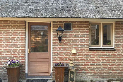 002 Authentiek 8 persoonsvakantiehuis, ruim en bosrijk gelegen in Klijndijk, Drenthe