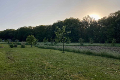 013 Authentiek 8 persoonsvakantiehuis, ruim en bosrijk gelegen in Klijndijk, Drenthe