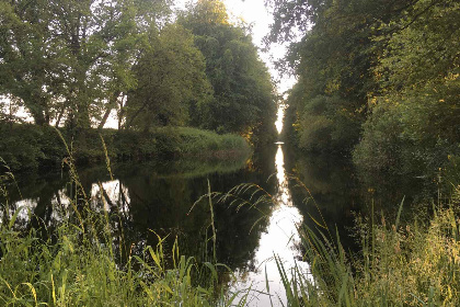 021 Authentiek 8 persoonsvakantiehuis, ruim en bosrijk gelegen in Klijndijk, Drenthe