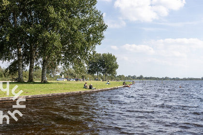 022 Bosrijke 6 tot 12 persoons vakantiewoning met geitjes en speeltoestel in Koekange