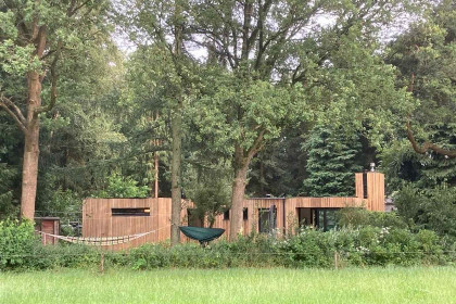 004 Mooi gelegen 4 persoons vakantiehuis in de Drentse bossen