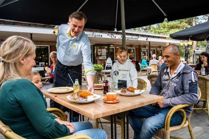 018 11 pers. familiehuis met hottub 018 11 pers. familiehuis met hottub