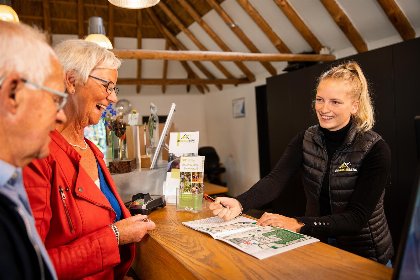 008 4 pers. Bungalow Monumentaal met hottub 008 4 pers. Bungalow Monumentaal met hottub