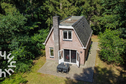 009 Comfortabel 5 persoons vakantiehuis in het bos bij Norg