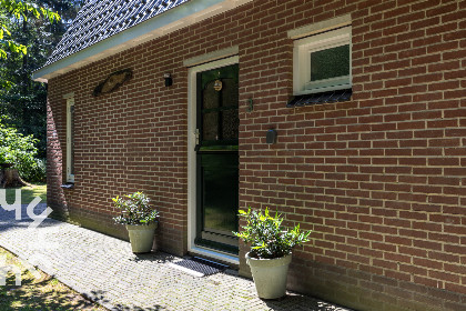 021 Comfortabel 5 persoons vakantiehuis in het bos bij Norg