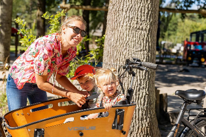 009 Kampeerplaats met prive hottub