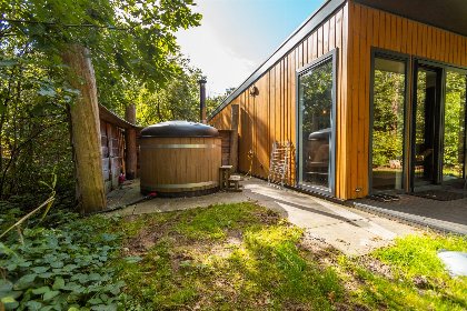 001 Bosrand Wellness Cabin | 2 personen
