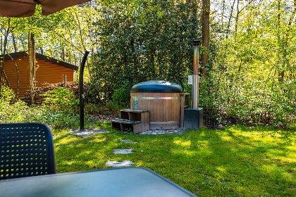 002 Sterrenborg Lodge Met Hottub | 4 personen