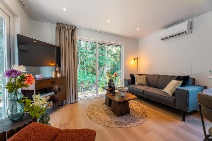 007 Uijlenborg Lodge met hottub | 4 personen