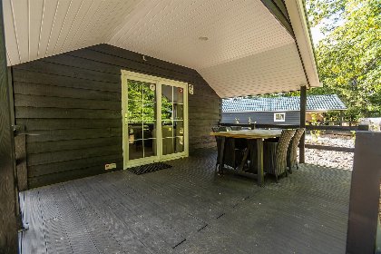 013 Veenborg Lodge met Hottub | 4 personen