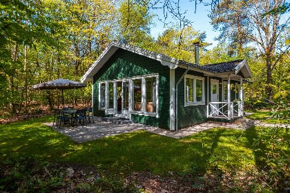 002 Vennenborg Lodge Met Hottub | 6 personen