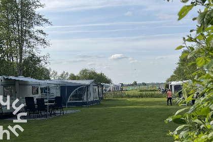 011 Gezellige 25 persoons groepsaccommodatie naast een wijngaard in Drenthe