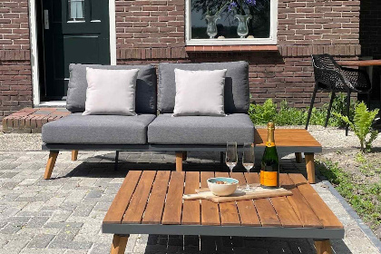 018 Ruime 2 persoons vakantiewoning met prive terras in Schoonloo naast het bos