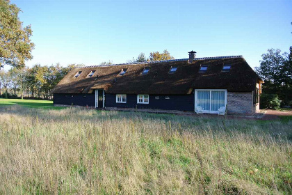 009 Prachtig gelegen 10 persoons vakantieboerderij in Uffelte   Drenthe