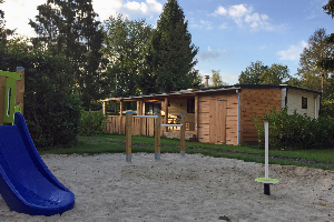 Heerlijk 4 persoons chalet met bubbelbad op familiecamping in Wateren, Drenthe