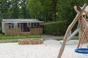 Heerlijk 6 persoons chalet met veranda op camping in Wateren, Drenthe