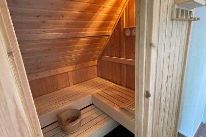 020 Comfortabel 8 persoons vakantiehuis met sauna en zonnehemel