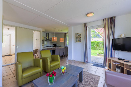 014 Heerlijk 8 persoons vakantiehuis met sauna en zonnehemel in Westerbork
