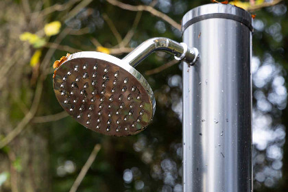 034 Luxe 4 persoonsvakantiehuis met sauna en bubbelbad, natuurrijk gelegen in Westerbork