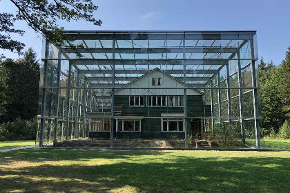 041 Luxe 4 persoonsvakantiehuis met sauna en bubbelbad, natuurrijk gelegen in Westerbork