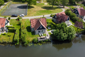 Luxe landhuis met sauna en Bubbelbad in Westerbork