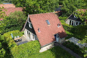 Ruim 4 persoons vakantiehuis met sauna en bubbelbad op Vakantiepark in Westerbork