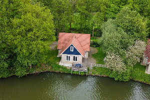 Ruim 8 persoons vakantiehuis met sauna op vakantiepark in Westerbork