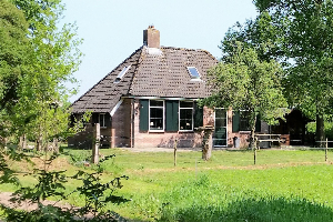 Rustig gelegen 6 persoons vakantiehuis omringd door weilanden in Zuidwolde, Drenthe