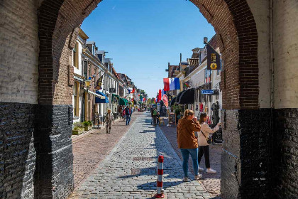 028 6 persoons vakantiehuis met hottub op vakantiepark Zuiderzee