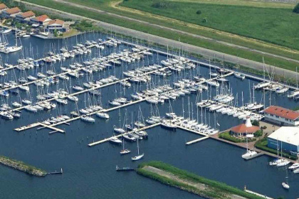 023 Fijne 4 6 persoons havenlodge in Lelystad vlakbij de Oostvaardersplassen en Bataviastad