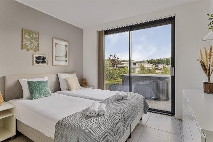 011 Bloem Nr. 315 | 6 pers. Jacuzzi