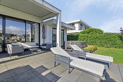 024 Bloem Nr. 315 | 6 pers. Jacuzzi