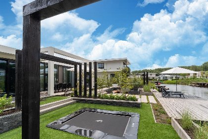 001 Bloem Nr. 354 | 8 Pers. Jacuzzi