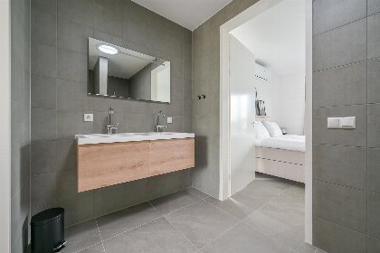 008 Bloem Nr. 511 | 8 Pers. Hottub 