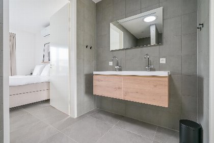 010 Bloem Nr. 511 | 8 Pers. Hottub 