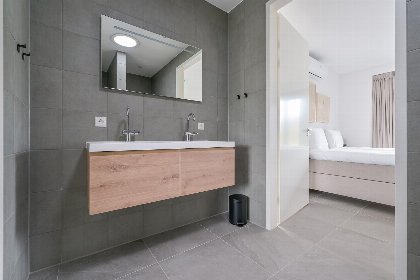 014 Bloem Nr. 511 | 8 Pers. Hottub 