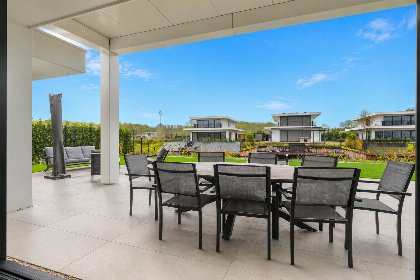 016 Bloem Nr. 511 | 8 Pers. Hottub 