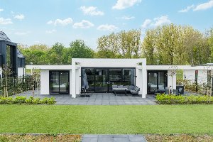 Bloem Nr. 551 | 8 Pers Bloem Nr. 551 | 8 Pers