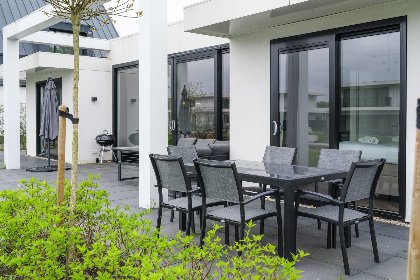 002 Bloem Nr. 551 | 8 Pers