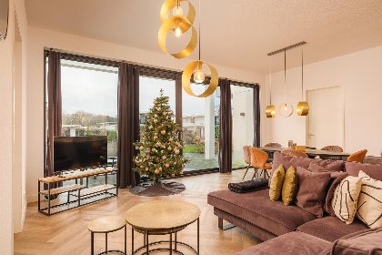 026 Bloem Nr. 551 | 8 Pers