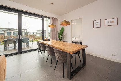 003 Bloem Nr. 591 | 8 Pers. Hottub