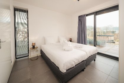 009 Bloem Nr. 591 | 8 Pers. Hottub