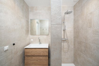 014 Maan Nr. 309 | 10 Pers. Hottub 