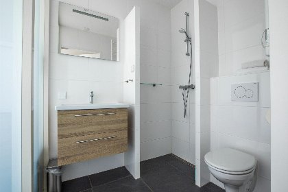 015 Oeverzwaluw Nr. 209 | 12 Pers. Jacuzzi 