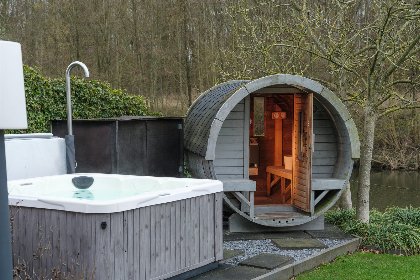 002 Water Nr. 336 | 10 Pers. Jacuzzi 